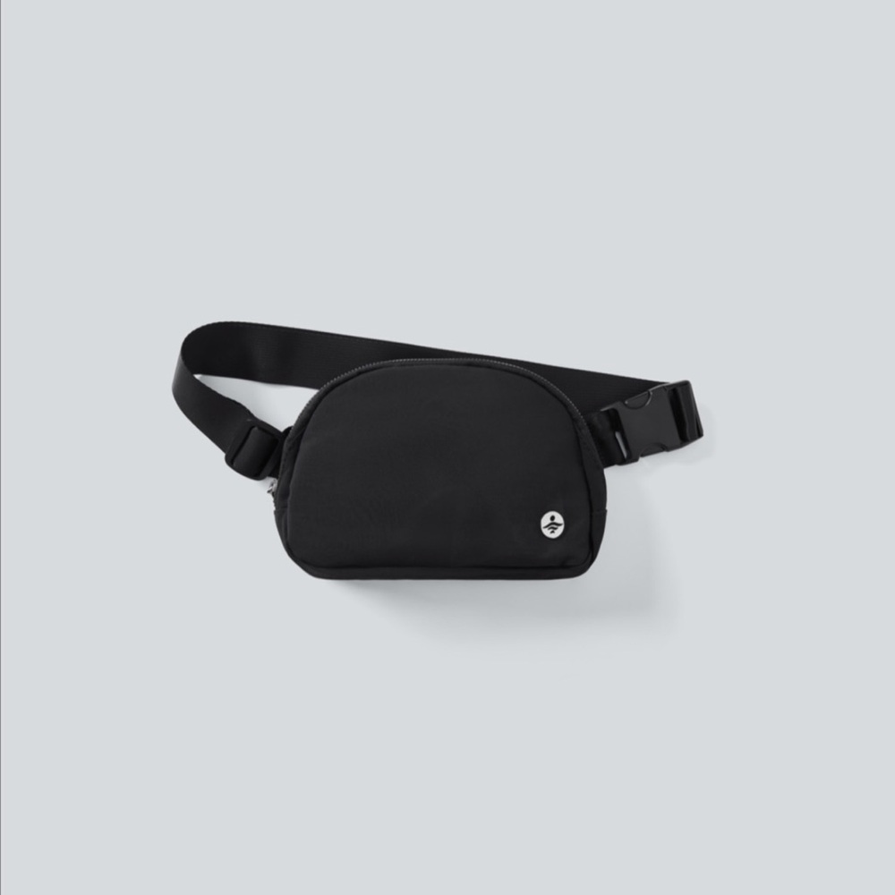HALARA Black Belt Bag